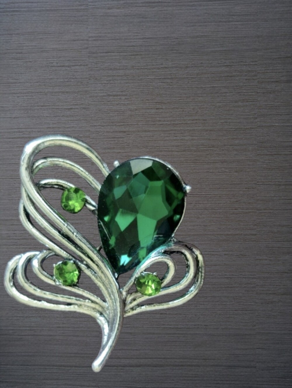 Emerald Green Teardrop Crystal Brooch